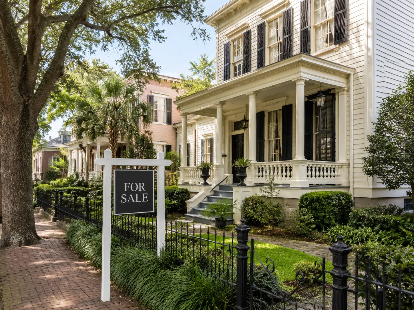 As-is MLS listing for sale in Savannah’s Historic District